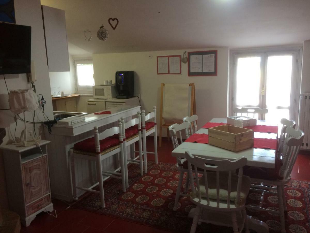 Villa Capuano B&B Camigliatello Silano Esterno foto
